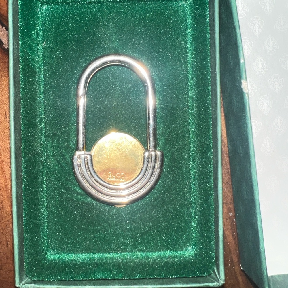 Gucci Dual-Tone Vintage Keychain in Silver and Gold - Picture 3 of 5
